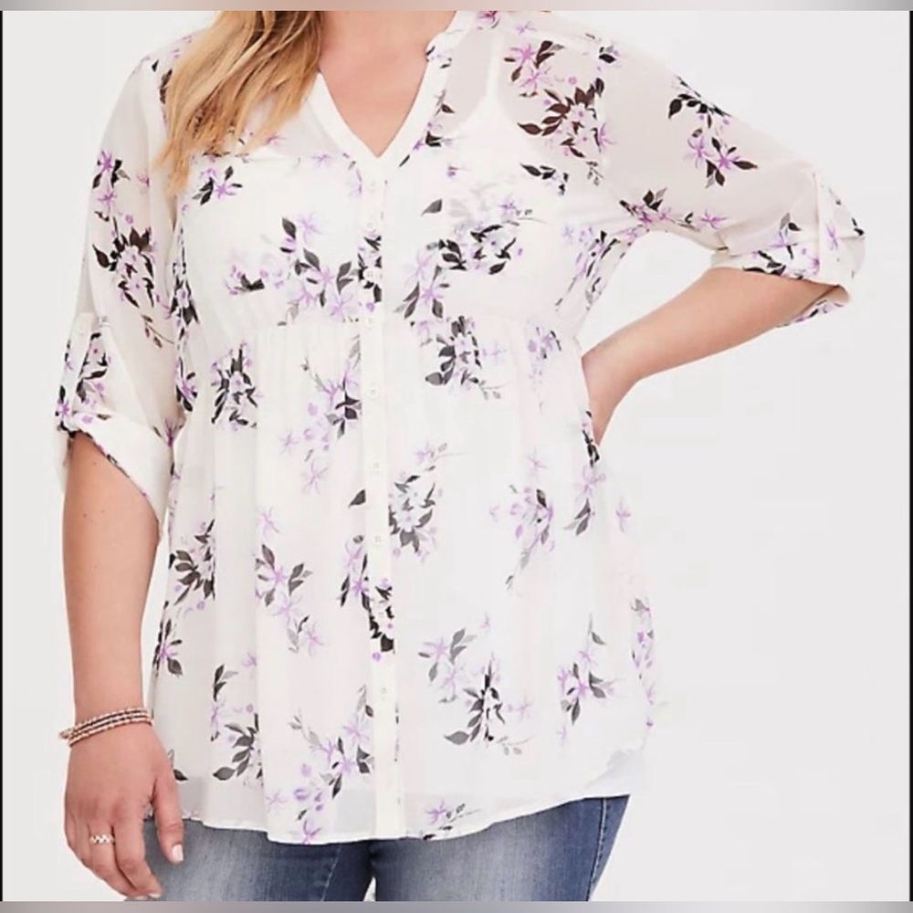 Torrid sz. 4 Sheer Blouse with purple and black flowers, Plus Size